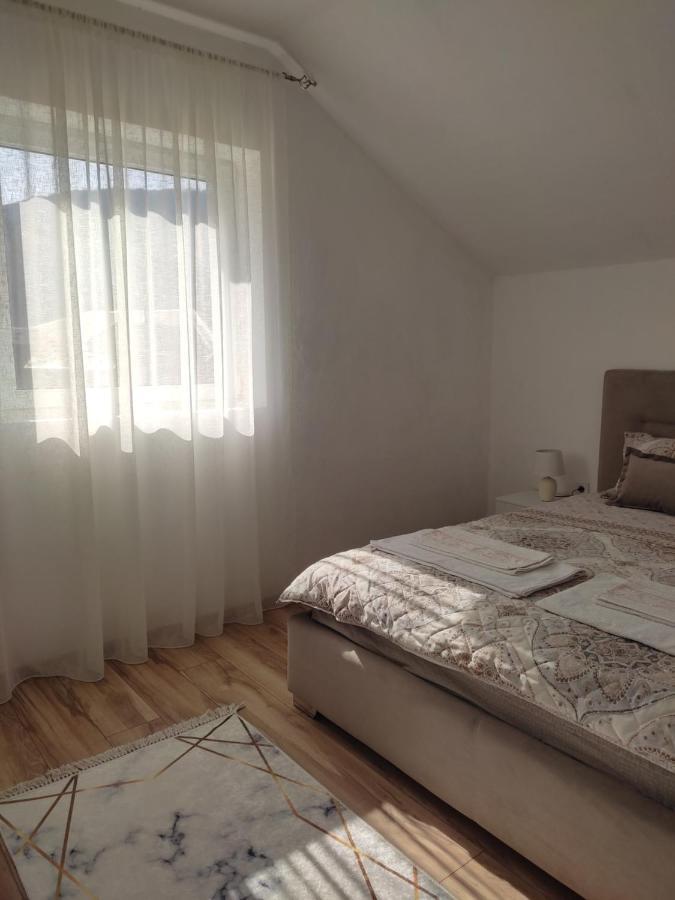 Apartment La Casa Плужине Экстерьер фото
